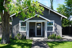 Bluebird Day - Fuller Cottage